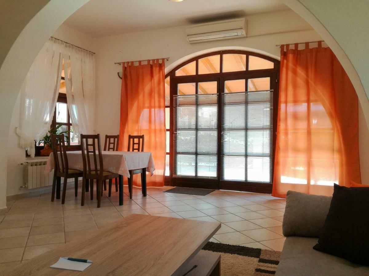 Apartment Sandra อูมัค ภายนอก รูปภาพ